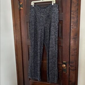 Halara xl animal print wide leg pant
